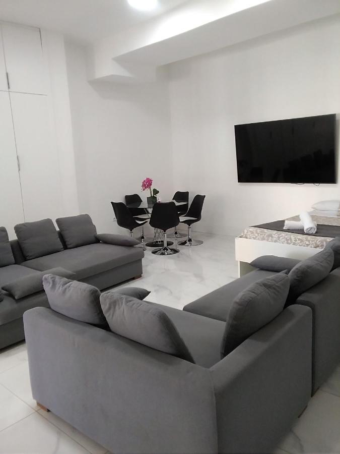 Fantastic Estudio The Beach Benalmadena Bagian luar foto