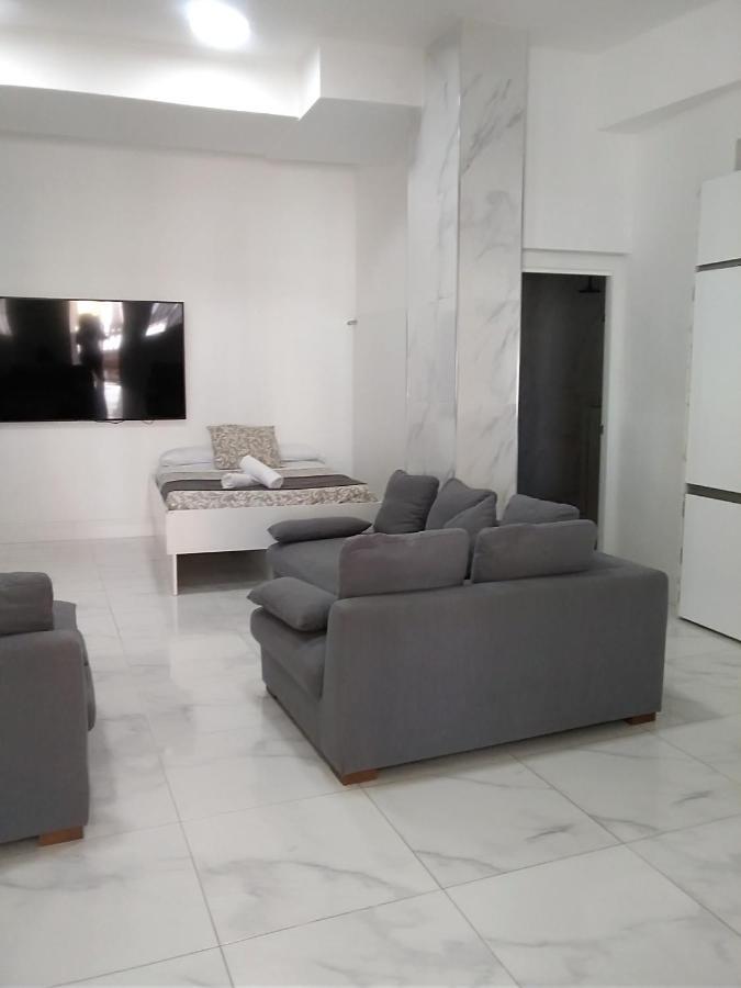 Fantastic Estudio The Beach Benalmadena Bagian luar foto
